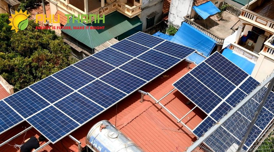 Lựa chọn hướng nghiêng và góc nghiêng đúng đắn giúp tăng hiệu suất hoạt động cho tấm pin.