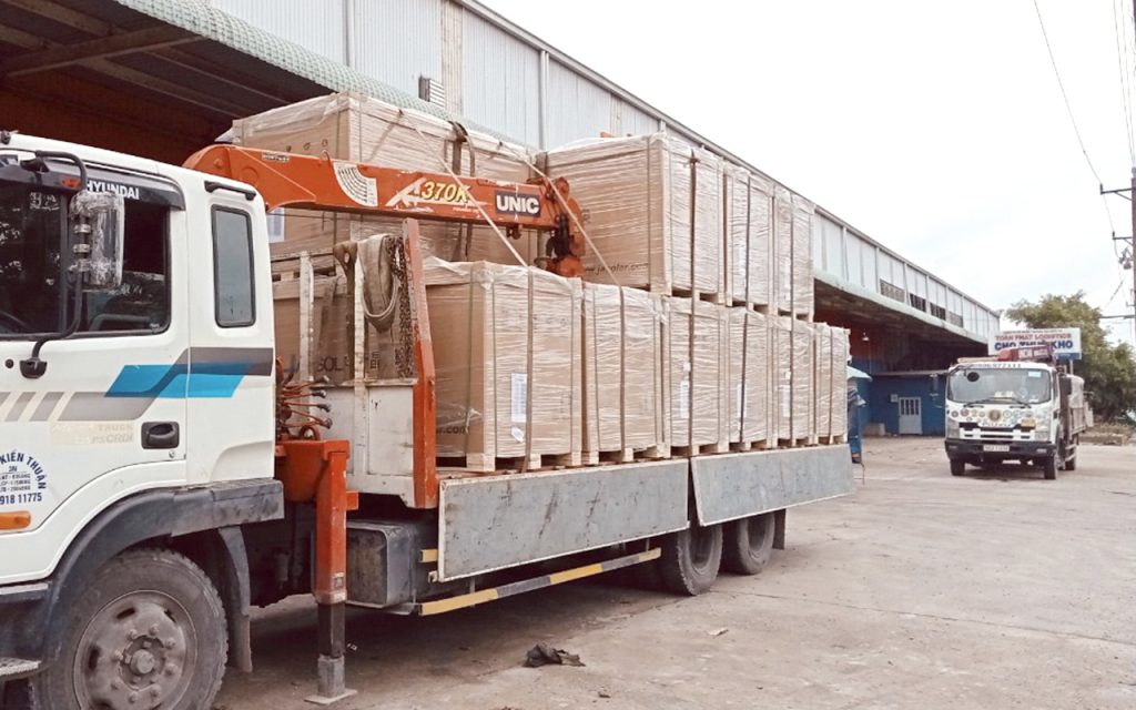 Chuyển hàng JA