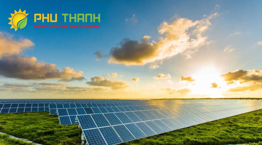 Người dùng dễ dàng theo dõi sản lượng điện từ xa với biến tần solar.