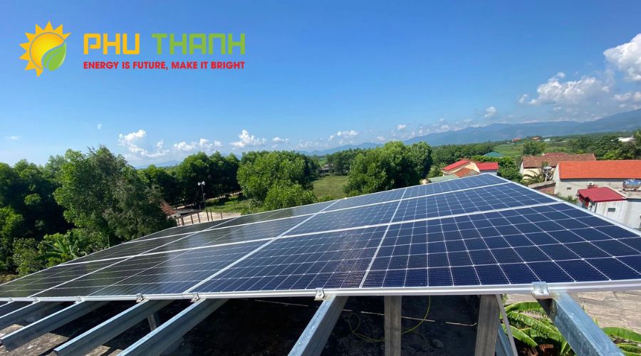 Sử dụng pin năng lượng mang đến nhiều lợi ích cho hộ gia đình, doanh nghiệp.