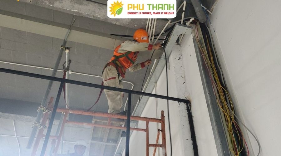 Nhu cầu lắp điện năng lượng mặt trời ngày càng gia tăng.